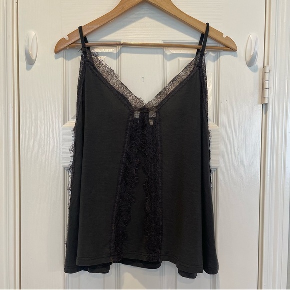 POL Lace Trim  V Neck Cami Tank Top Women’s Med Dark Feminine Grey Fairygrunge - Picture 2 of 10